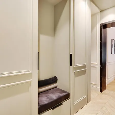 Thelander - Champs Elysees Serviced شقة *