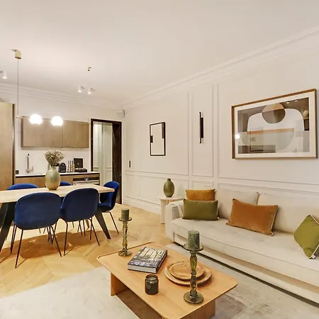 Thelander - Champs Elysees Serviced شقة
