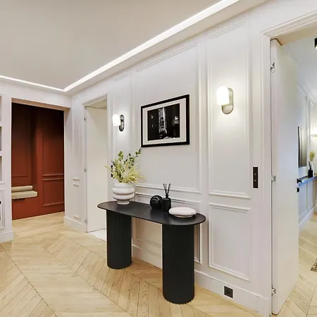 Thelander - Champs Elysees Serviced شقة