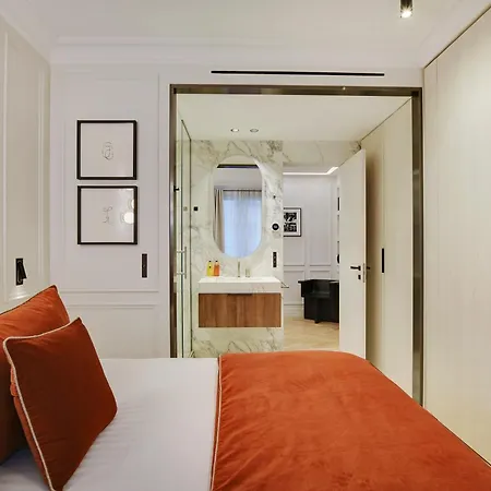 Thelander - Champs Elysees Serviced شقة