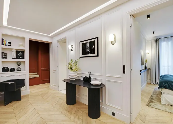 Thelander - Champs Elysees Serviced Apartmán