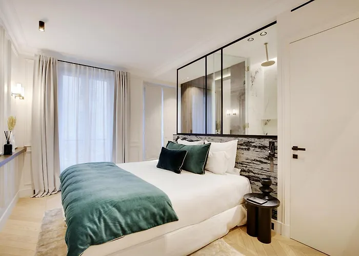 Thelander - Champs Elysees Serviced Apartmán Paříž